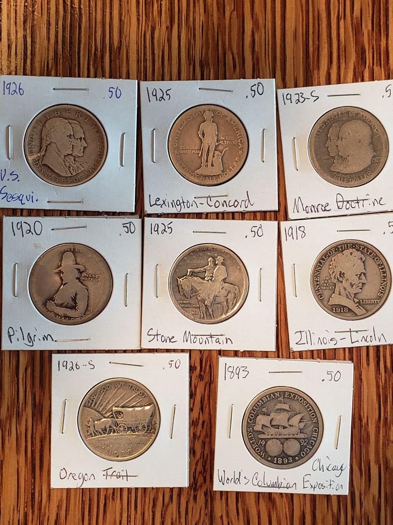 Circulated-Classic-Commemorative-Family-Picture!